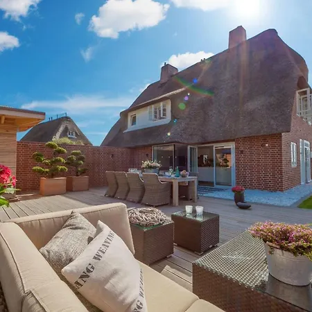 House بيت للعطل ليست